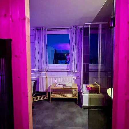 Апартаменты Miri Mit Infrarotsauna Netflix Wlan Parkplatz Лёсниц